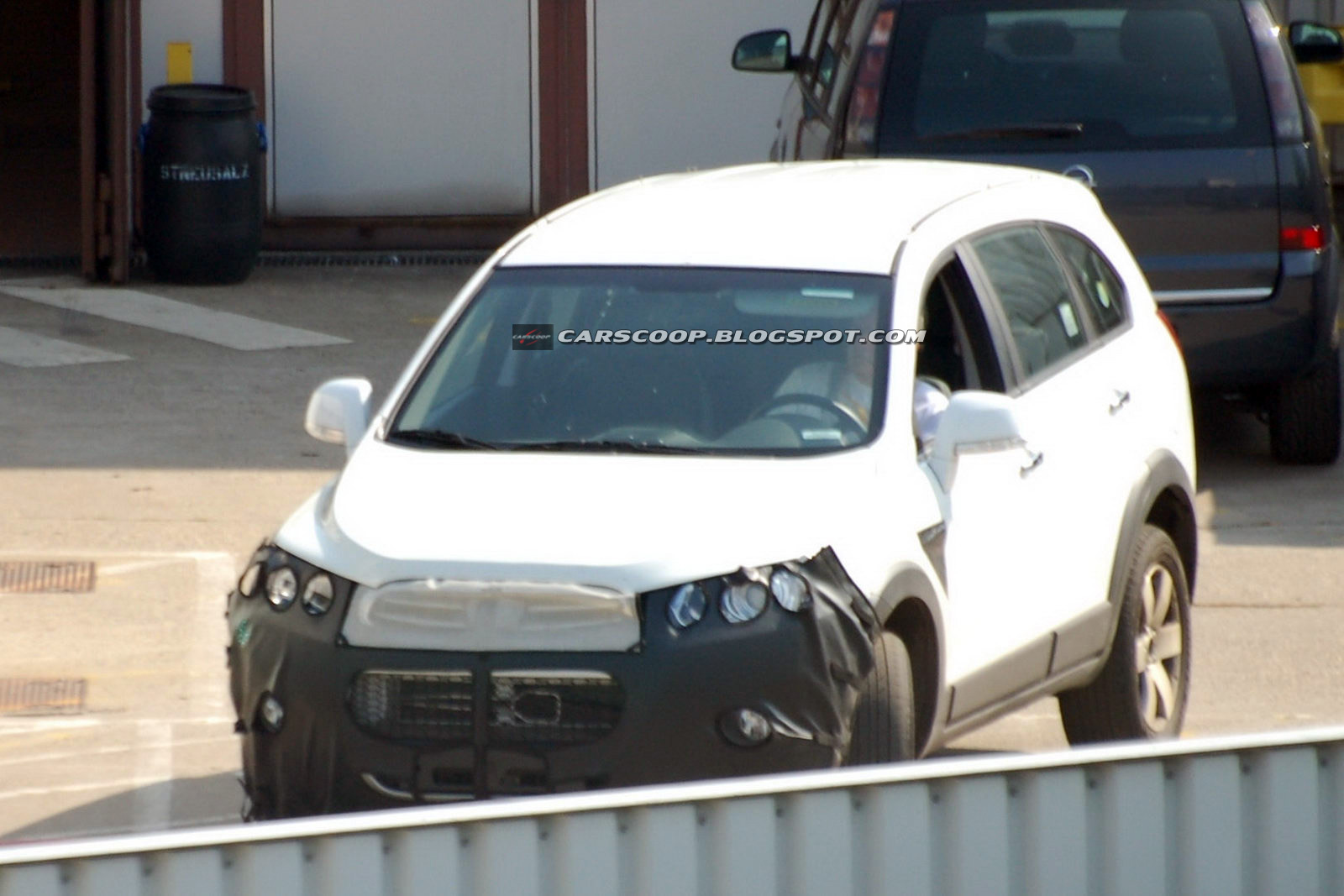 Chevrolet-Captiva-105.JPG