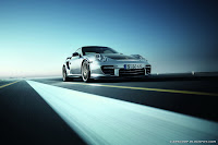 2011-Porsche-911-GT2-RS-70.jpg