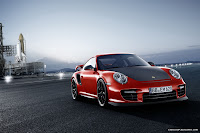 2011-Porsche-911-GT2-RS-42.jpg