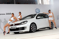 VW-Golf-GTI-Adidas-14.JPG