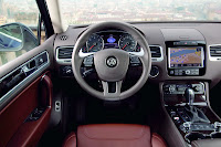2011-Volkswahen-Touareg-241.jpg