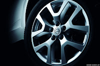 2011-Nissan-X-Trail-24.jpg