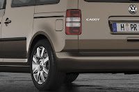2011-VW-Caddy-Facelift-19.JPG