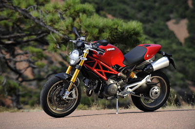 2009 Ducati Monster 1100S