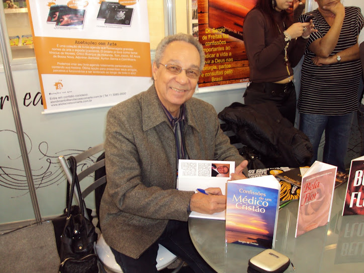 NOITE DE AUTÓGRAFOS NA BIENAL DE LIVROS 2010