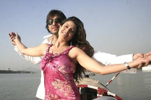 KALIMASEKS: Hot Bengali Couple Jeet and Koel Photo