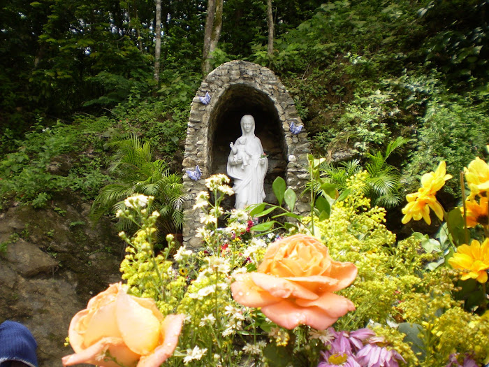 Virgen reconciliadora de los pueblos