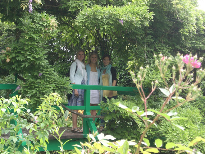 The girls at Monet's gardens