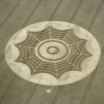 100 Foto Crop Circle dari Seluruh Dunia - www.digaleri.com gambar crop circle, foto crop circle, alien, ufo, lingkaran tanaman, www.digaleri.com