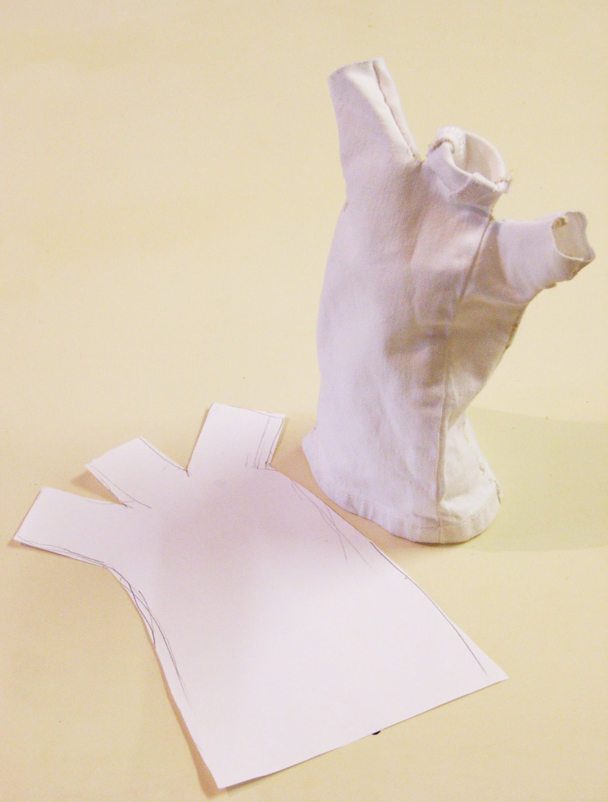 [costume-pattern.jpg]