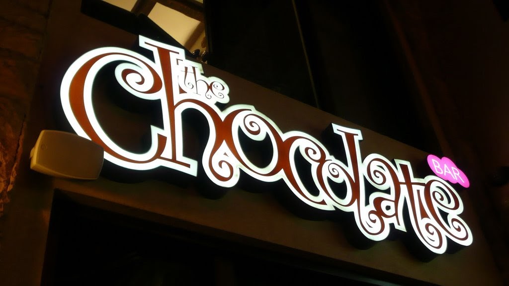 My Kuwait Food ChOcolate Bar Yummmmmy!