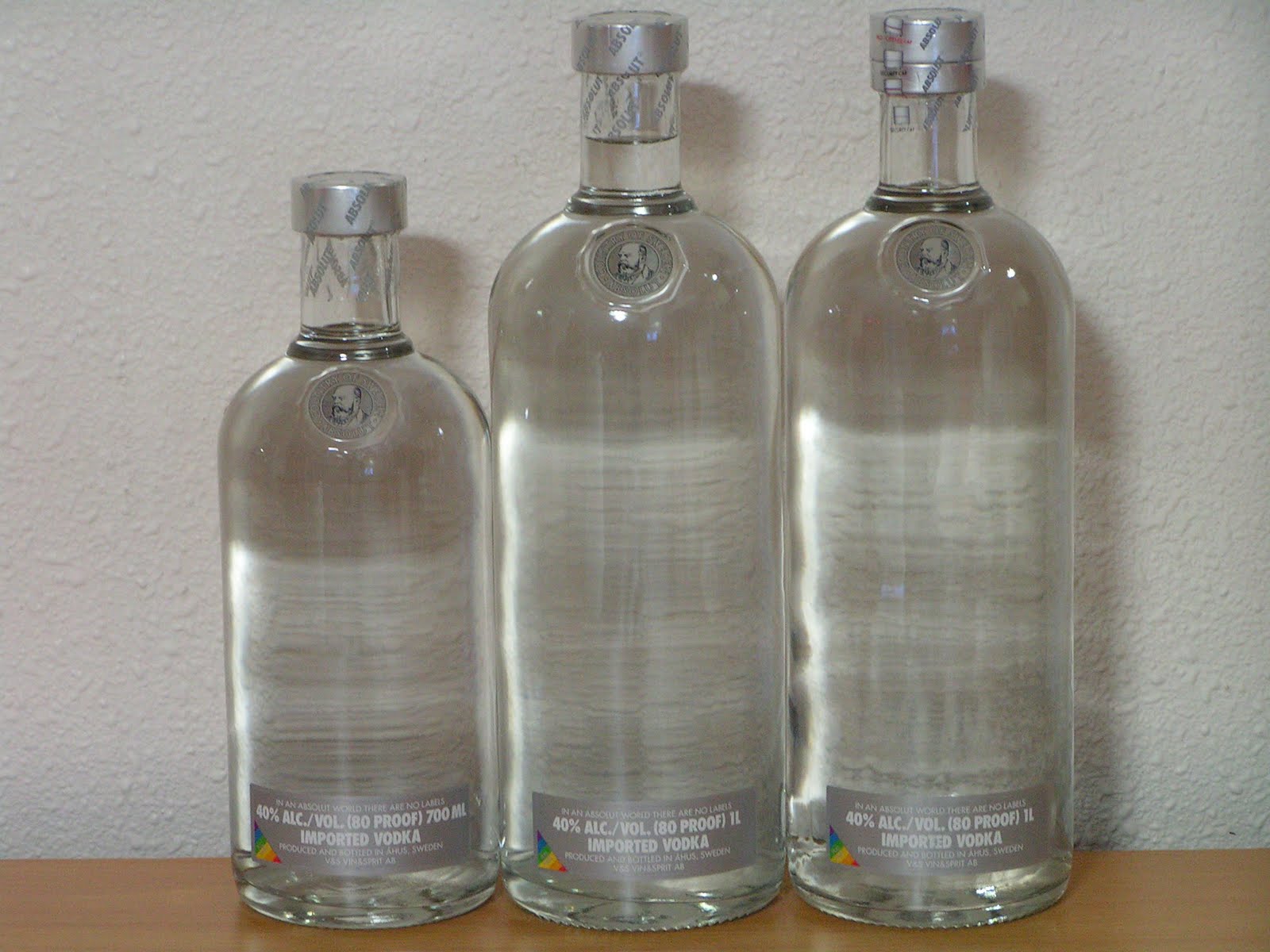 Absolut Vodka creative only label nur etikett no Bottle no flasche Judith Cavalc