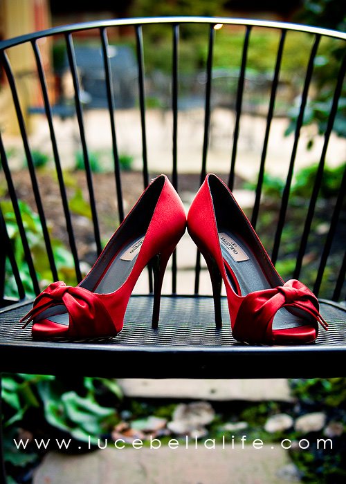 [redstilettos.jpg]