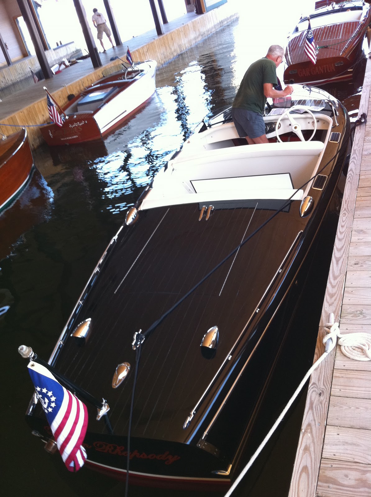 2010 Clayton Antique & Classic Boat Show.. Hello.. Hello! Ugh