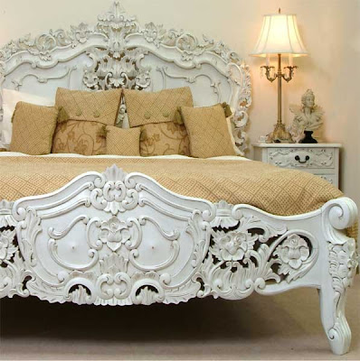 huge rococo style bed