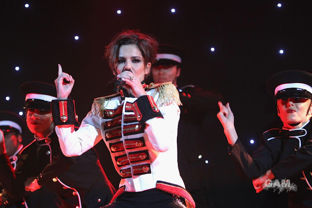 Cheryl Tweedy Cole On Stage Performing HQ Pictures