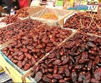 Kurma, si Manis Favorit Pembuka Puasa