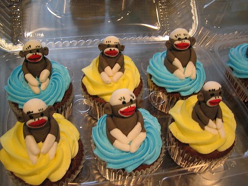 [sock+monkey+cupcake.jpg]