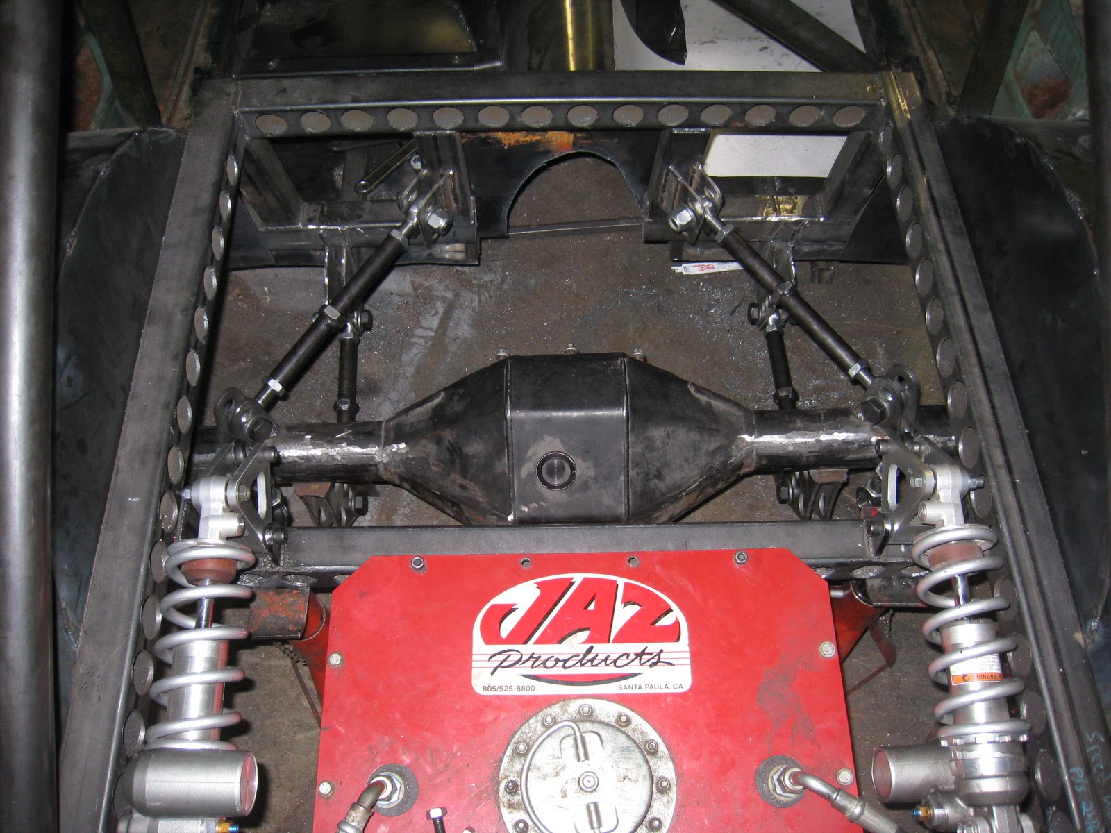 V8 Powered MGBGT Lowered & rear suspension triangulated