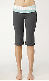 lululemon astro crop