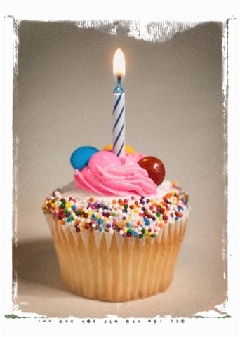 birthday-cupcake.jpg