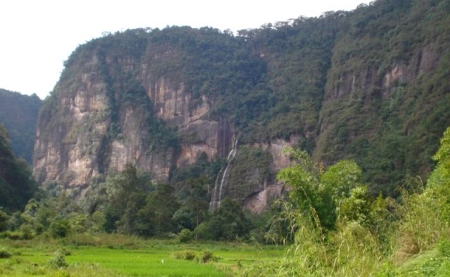 [Lembah+Harau.JPG]