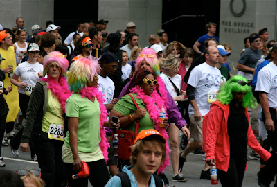 Colourful wigs Bay to Breakers 2010