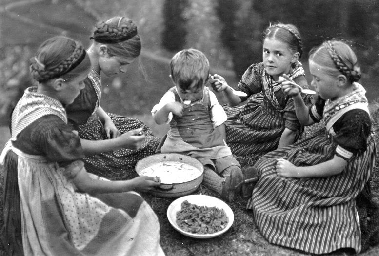 LA CUCINA MEDITERRANEA: UNA CUCINA ANTICA, CHE VIENE DAL LONTANO PASSATO...