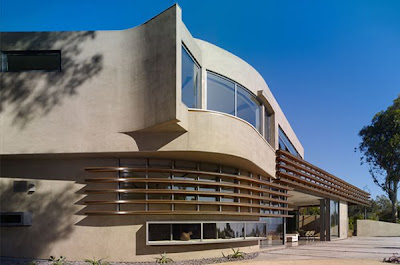 Modern Luxury House in Point Dume