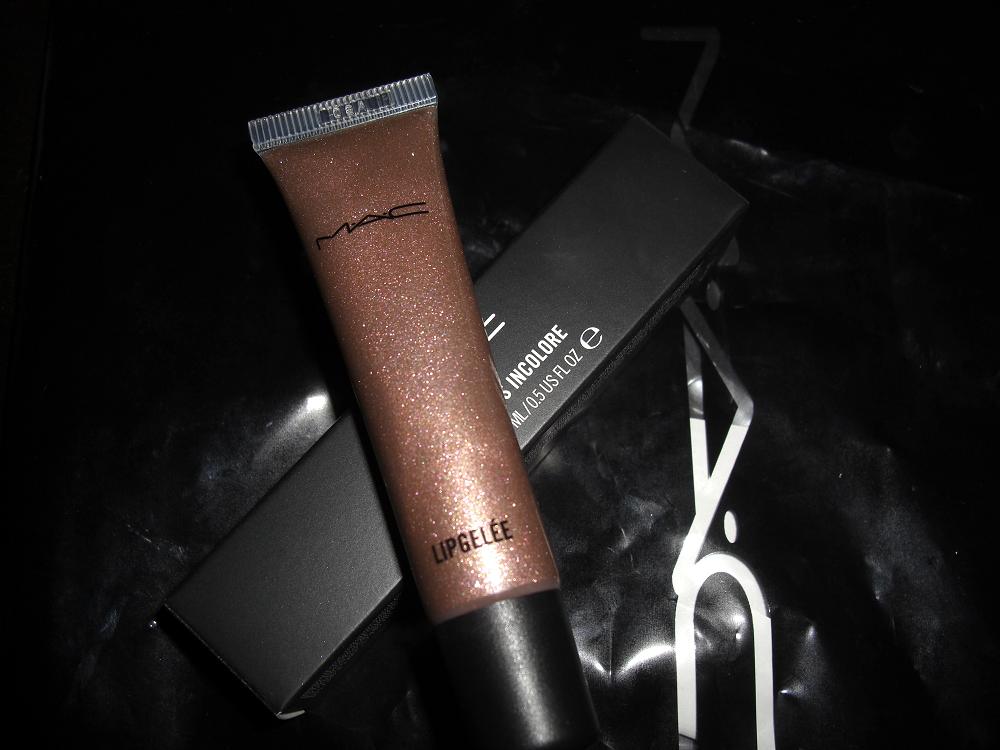 MAC ChamPale lipgelee Straight to the Head Makeup and Macaroons