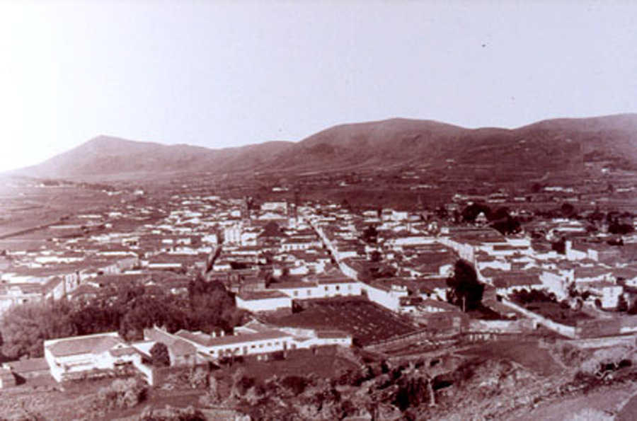 [Laguna-Vista1920-s.jpg]
