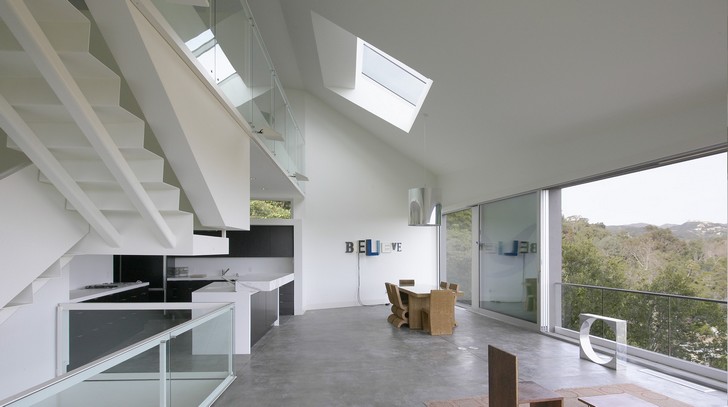 [081011-Arkinetia-JohnstoMarklee-EricStaudenmaierFoto-HillHouse-PacificPalisades-2007-Interior.jpg]