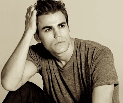 http://2.bp.blogspot.com/_GRHNTpc4kyg/S4O2BtzyC0I/AAAAAAAACLw/McJLGWqp88M/s400/paul-wesley-portrait.jpg