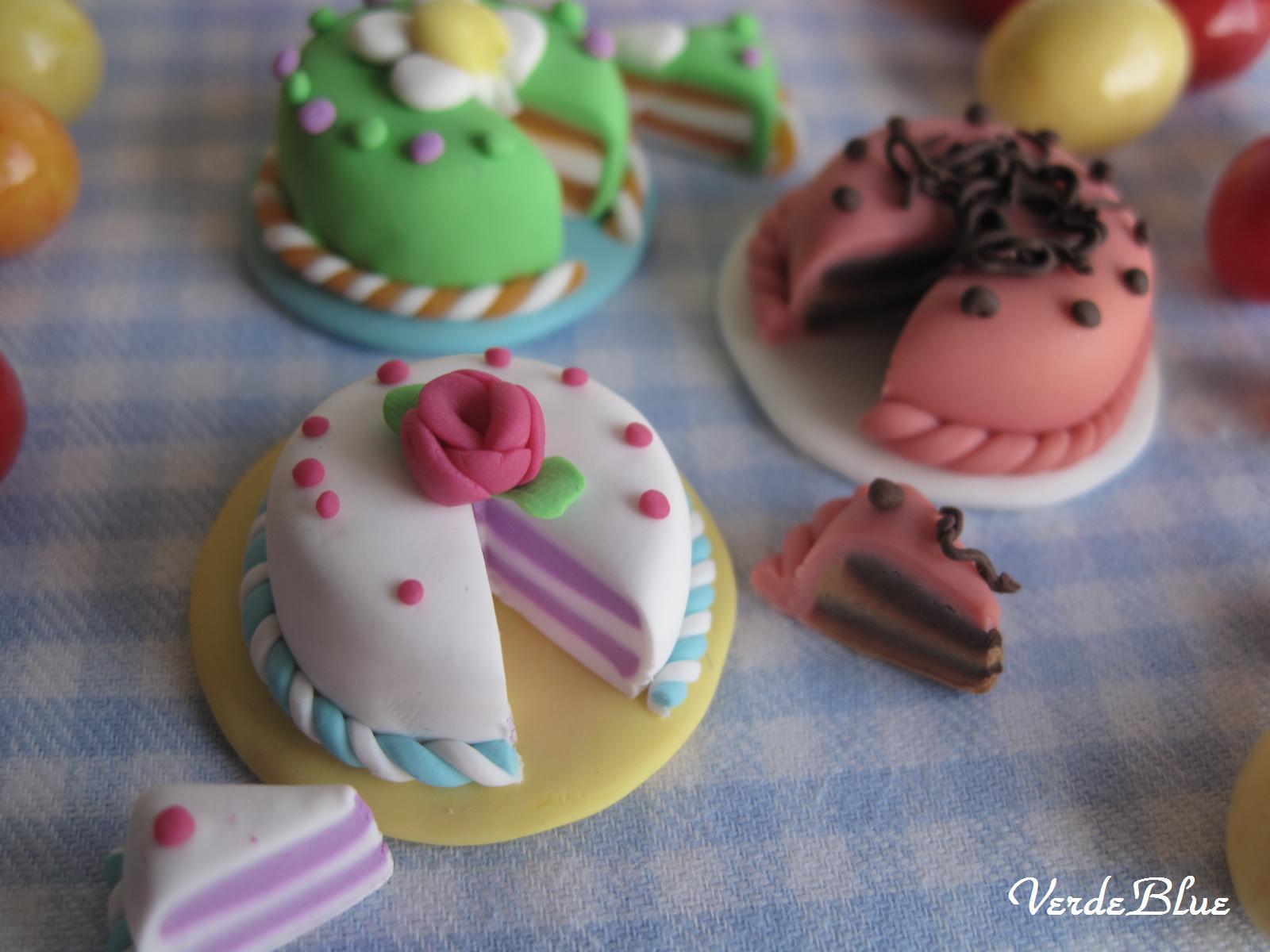 [Cake+miniatures.JPG]