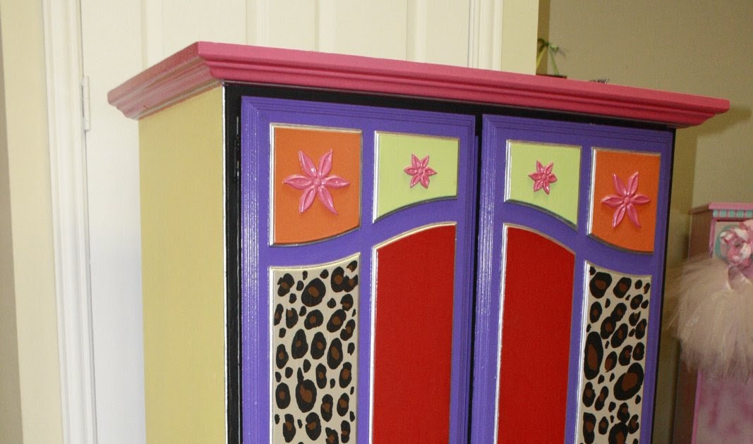 jjSparkles Taylor's Furniture