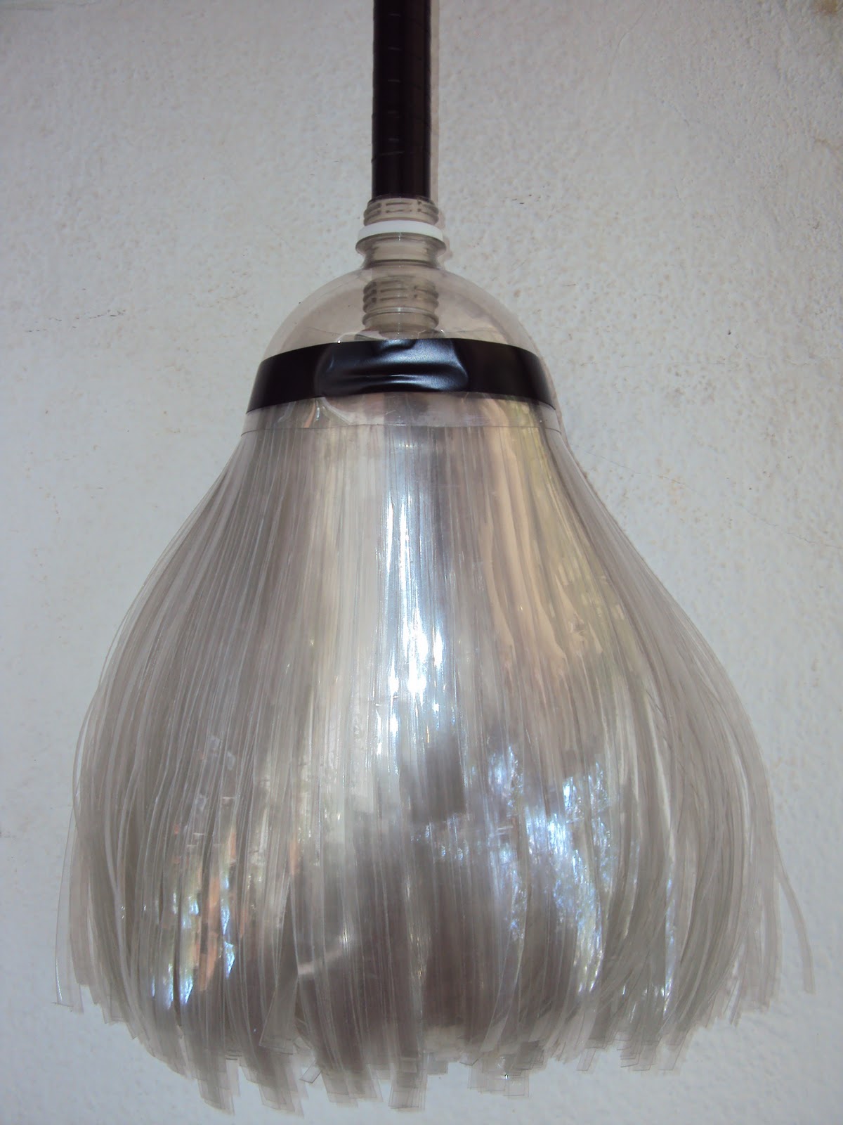 Метелка из бутылок