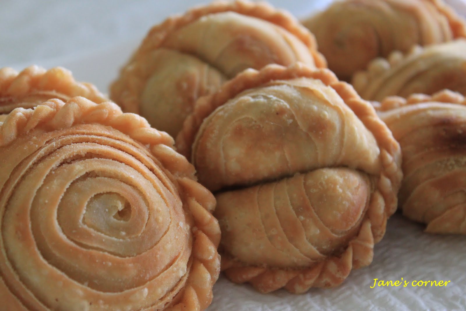 Jane's Corner Spiral Curry Puff Recipe
