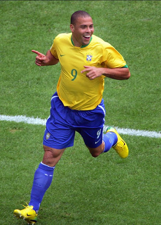 Ronaldo Luis Nazario Da Lima.