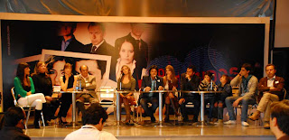 El elenco completo (Excepto Mark Tacher) mostraron su lado más amable a los periodista
