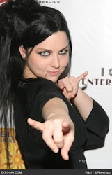 AMY LLE
