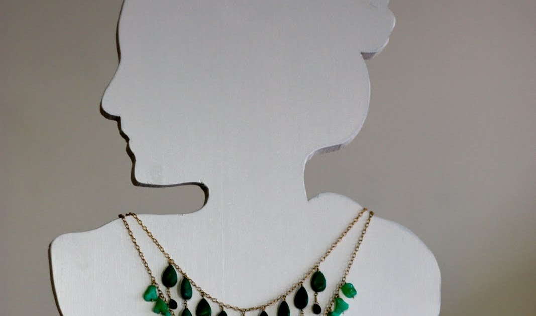 Viva Cindy Jewelry Bust Project