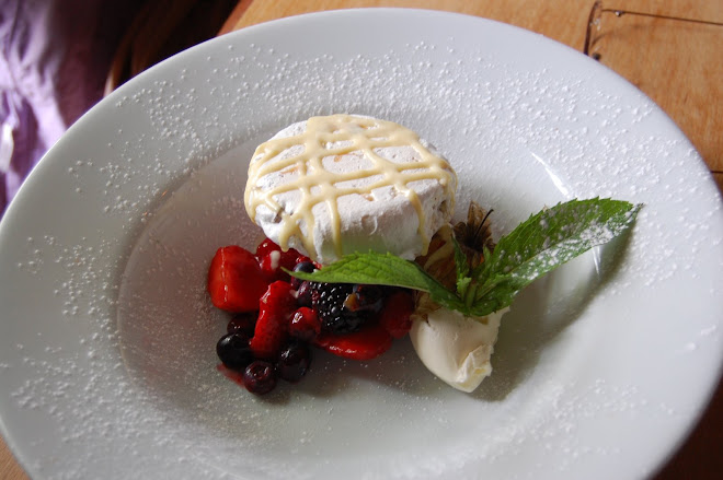 Meringue and Fruit Beautifully Presented