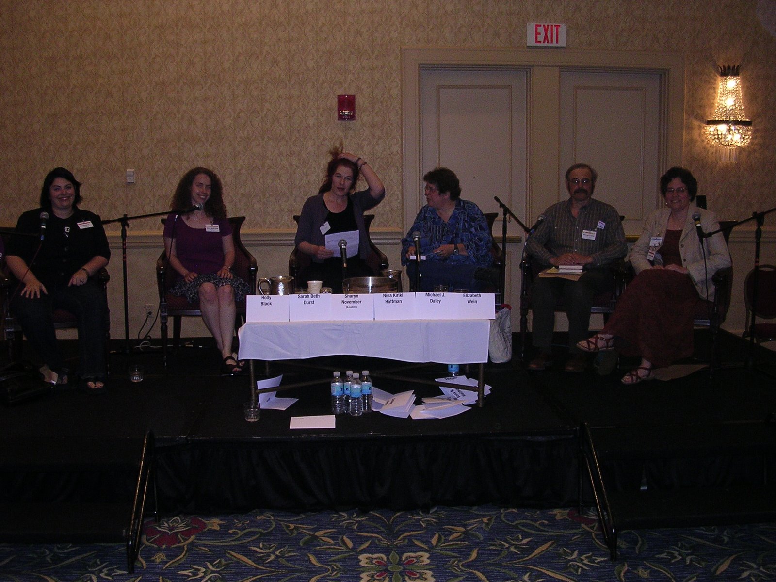 [Readercon2007_Panel.JPG]