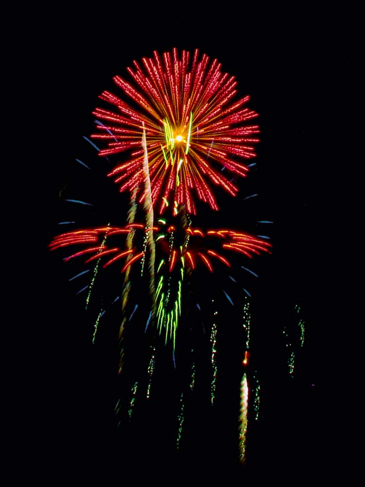 [Fireworks2B.jpg]