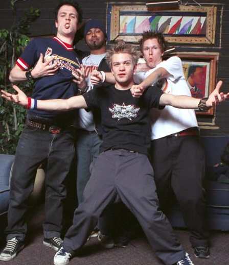 [sum41.jpg]
