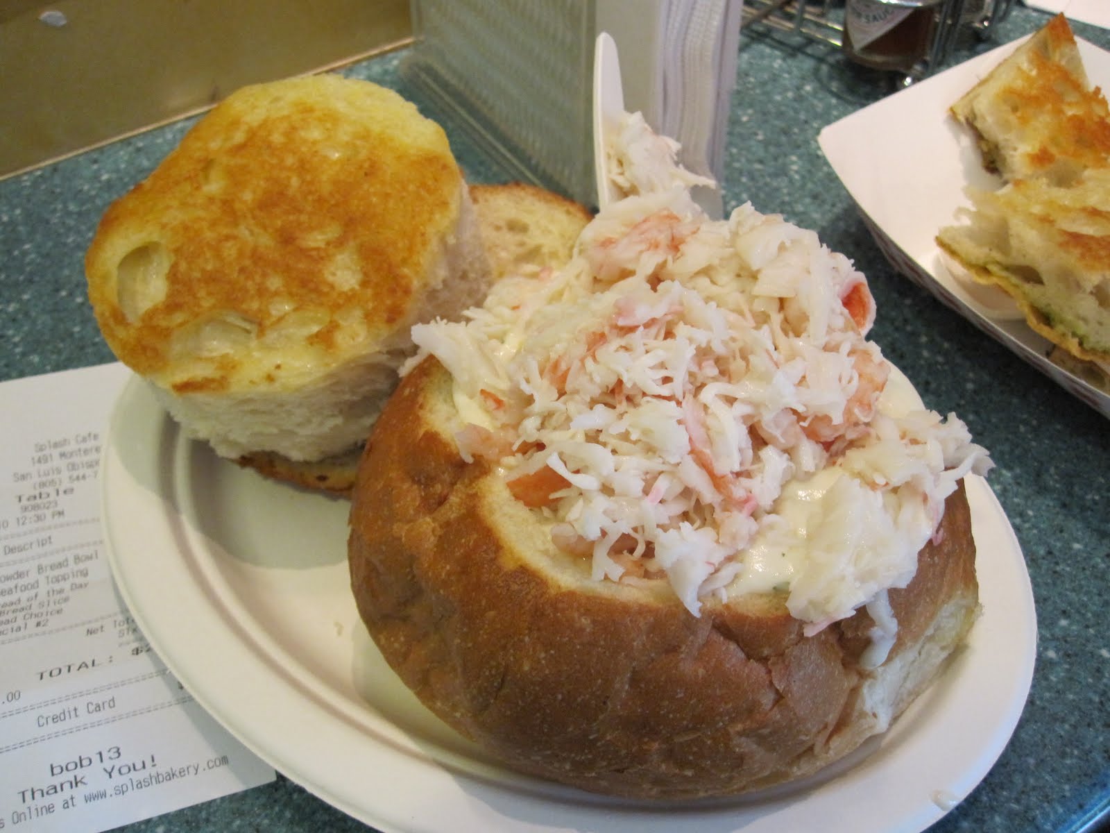 [2a+Clam+chowder+bowl+with+seafood+topping.JPG]