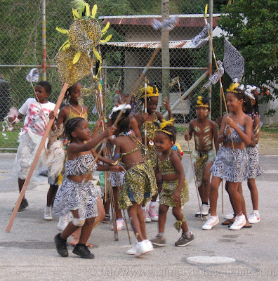A Carnival Story I : Carnival Sunday Lime 1 IMG 0092