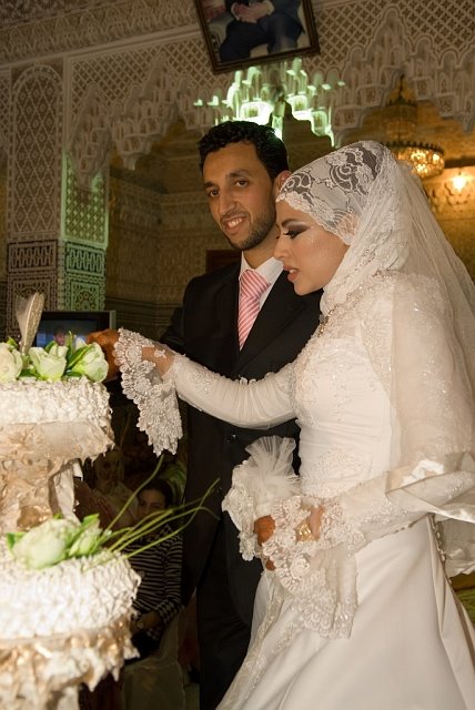 wedding dress essay If you are considering incorporating ethnic wedding traditions or customs into your ceremony, click on one of the following cultures to get started. wedding dress essay If you are considering incorporating ethnic wedding traditions or customs into your ceremony, click on one of the following cultures to get started.