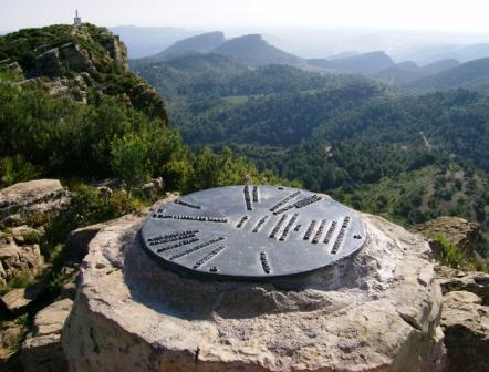 [cinco+picos+de+la+Calderona+048.jpg]