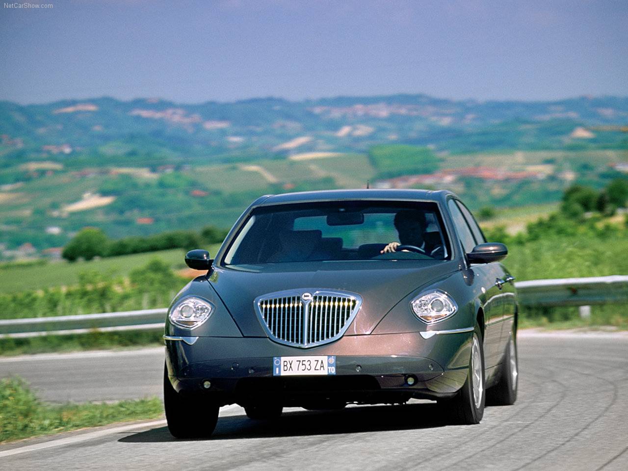 Lancia - Auto twenty-first century: 2003 Lancia Thesis 2.4 20v JTD